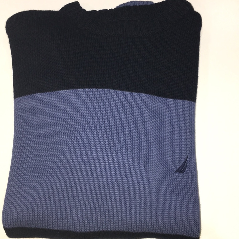 Like new Nautical sweater size M